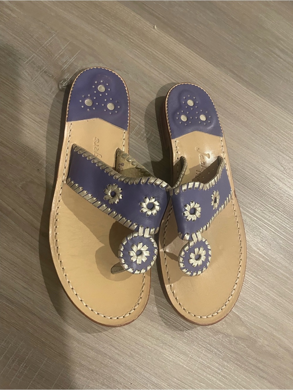 Jack roger  Leather Floral Thong Sandals - Women size 9